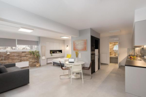 Stylish Apt Downtown